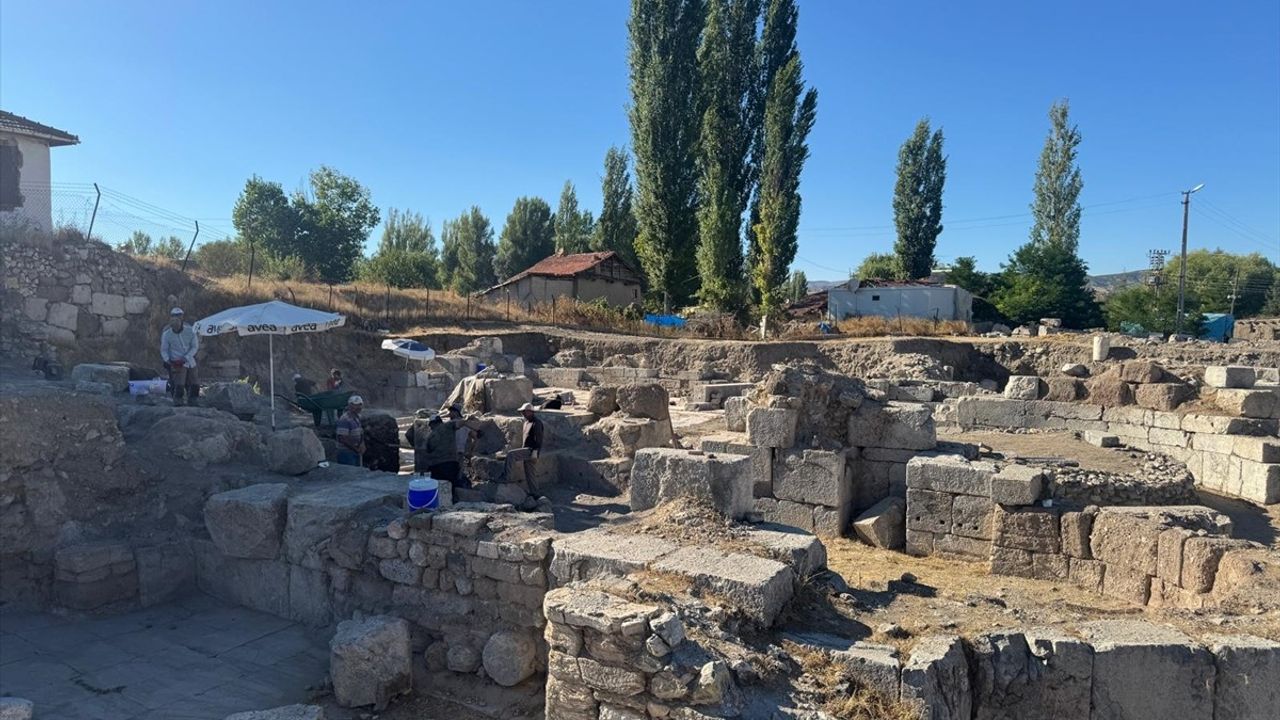 Sebastapolis Antik Kenti'ndeki Kazı Çalışmaları Tamamlandı