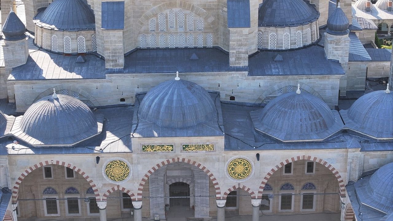 Selimiye Camisi'nde Restorasyon Çalışmaları Tamamlanmak Üzere