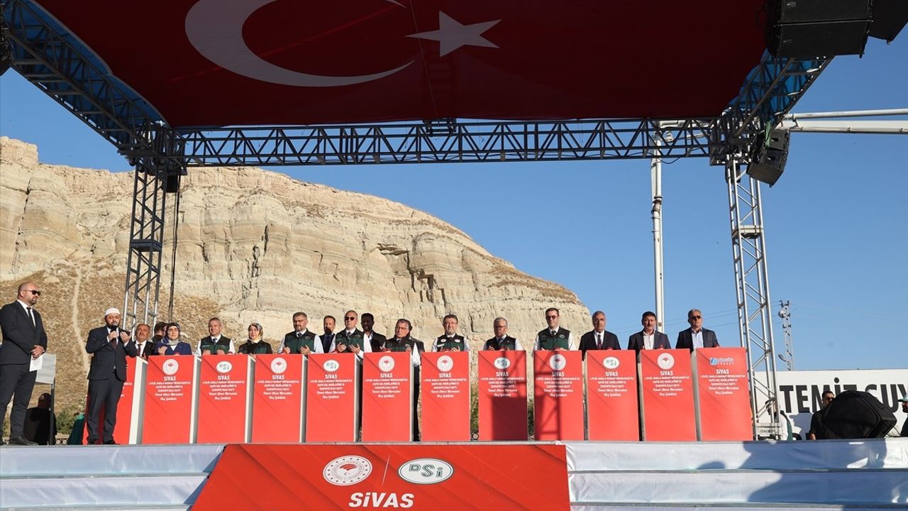 Sivas'ta 4 Eylül Barajı ve Hafik Koç Regülatörü Temel Atıldı