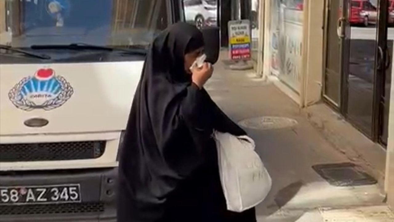 Sivas'ta Dilencilerden İlginç Yöntem: Lahmacun İçindeki Paralar