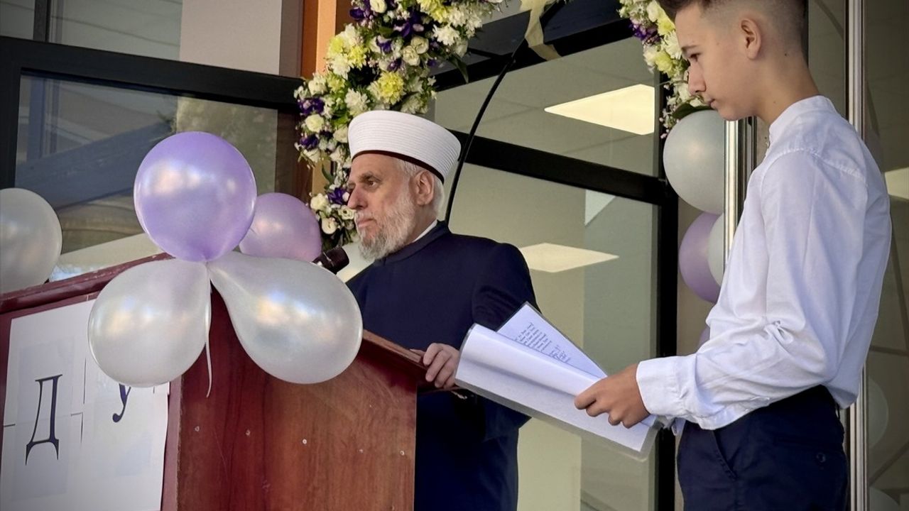 Sofya'da İlk İmam Hatip Lisesi Açıldı