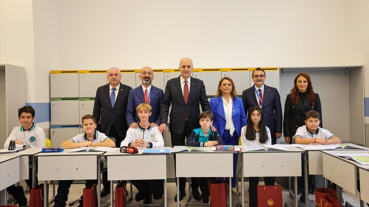 TBMM Başkanı Kurtulmuş'tan Filistin ve Türk-Macar İlişkilerine Dair Önemli Açıklamalar