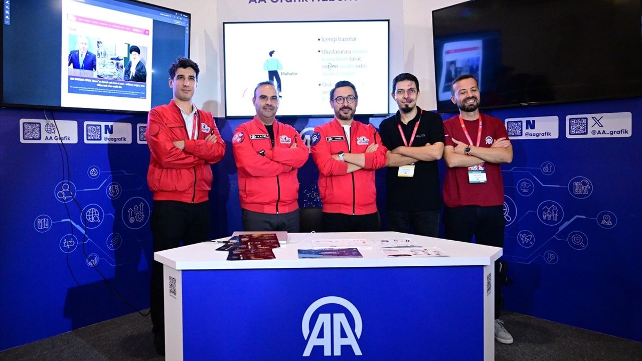 TEKNOFEST 2023'te Bakan Kacır ve Genel Müdür Karagöz'den Ziyaret