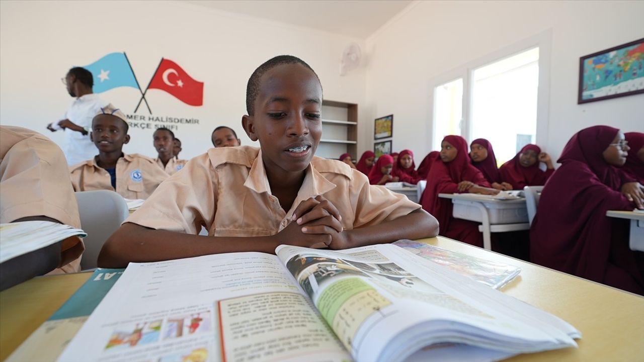 TİKA'nın Somali'de Eğitim ve Destek Projeleri