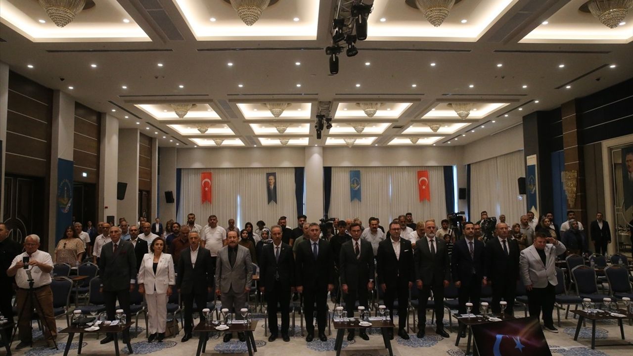 Tokat'ta Kentsel Dönüşüm Toplantısı Düzenlendi