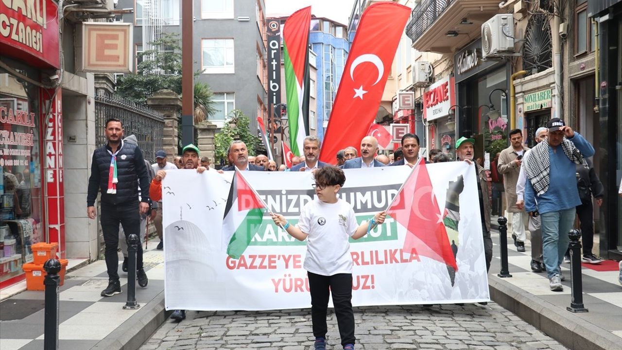 Trabzon'da Filistin'a Destek Yürüyüşü
