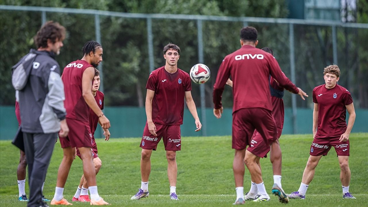 Trabzonspor, Fenerbahçe Maçı İçin Hazırlıklarını Sürdürüyor