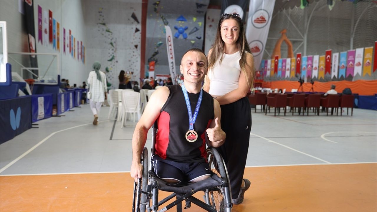 Trafik Kazası Sonrası Engellilik Sürecinde Spor İle Hayata Tutunan Mustafa Beyaz