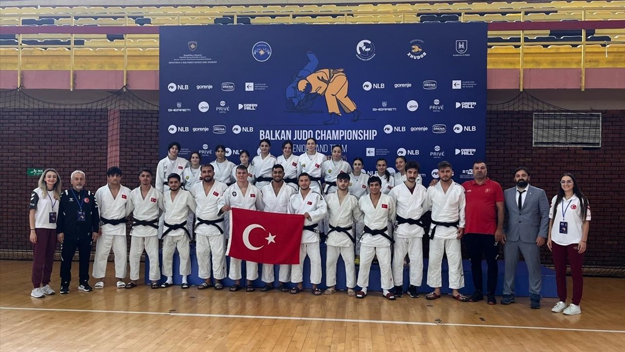 Türkiye Judo Takımı Balkan Şampiyonası'nda 11 Madalya Kazandı
