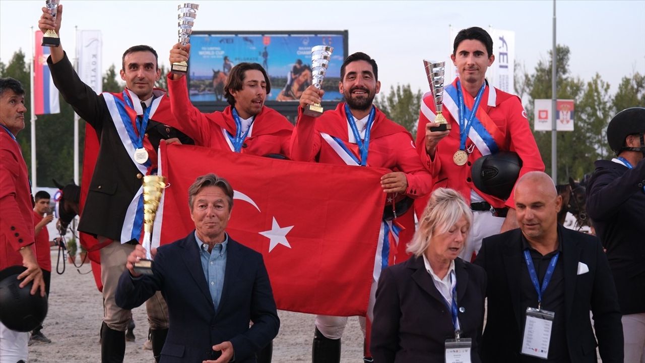 Türkiye'nin Engel Atlama Başarısı: Tuncer'den Övgü Dolu Açıklamalar