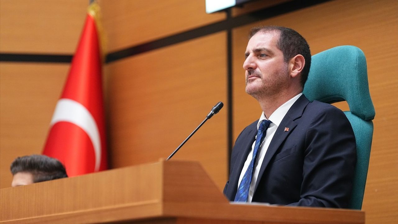 Üsküdar Belediye Meclisinde Çocuk Köyündeki At Çiftliği Protokolü Tartışıldı