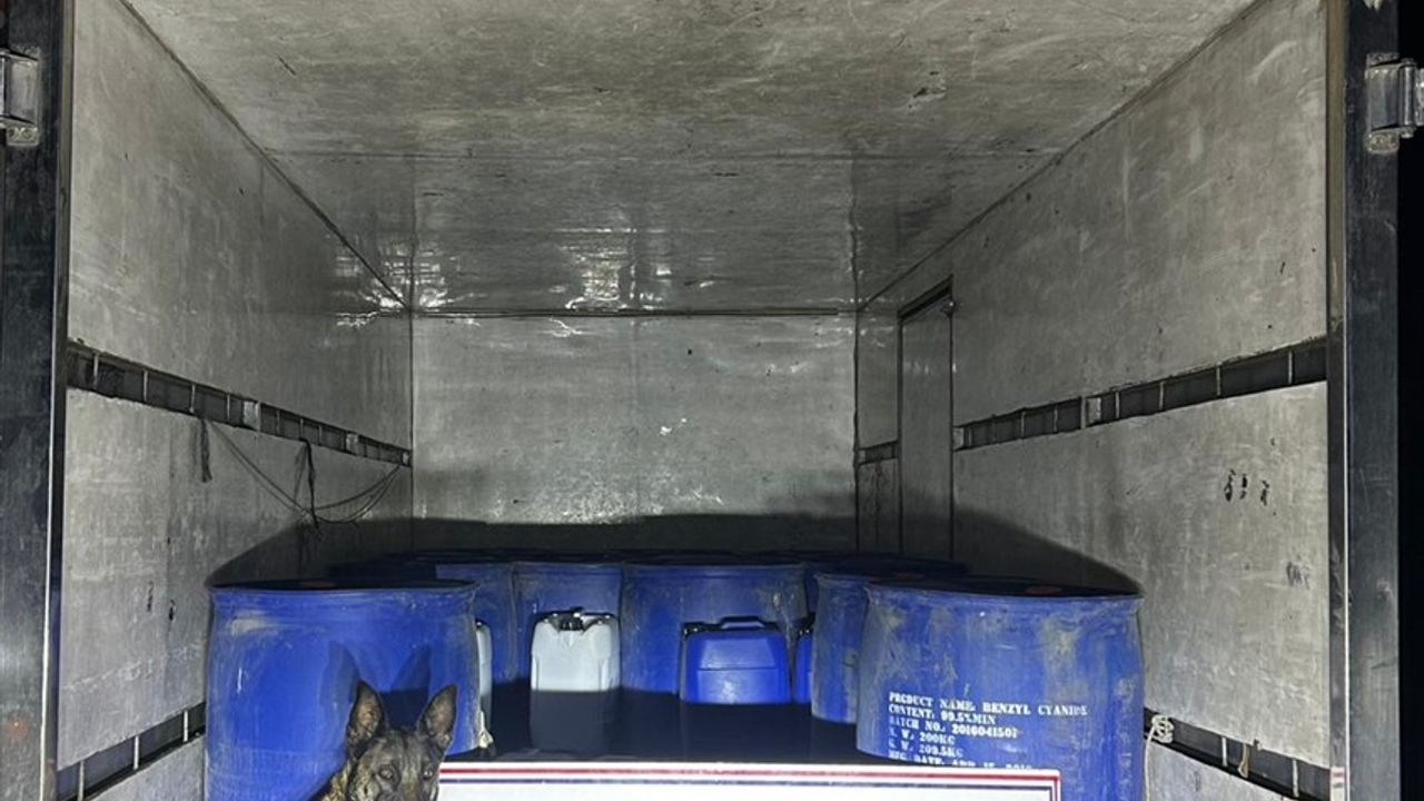 Van'da Uyuşturucu Yapımında Kullanılan Kimyasal Madde Ele Geçirildi