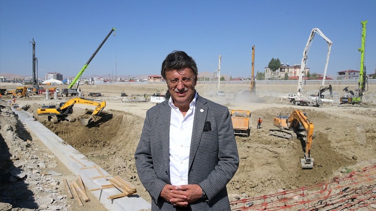 Van'ın Sağlık Üssü: Yeni Şehir Hastanesi İnşaatı Sürüyor