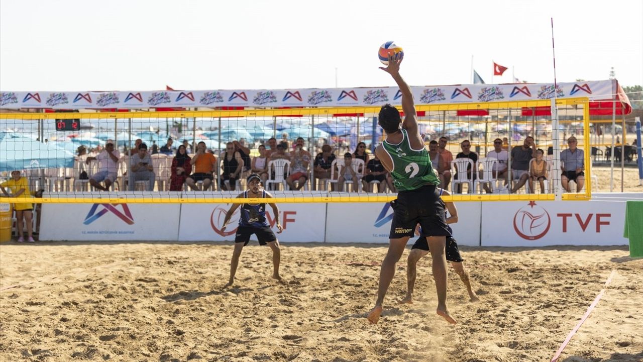 Voleybolda Bioderma Pro Beach Tour Mersin Etabı Başladı