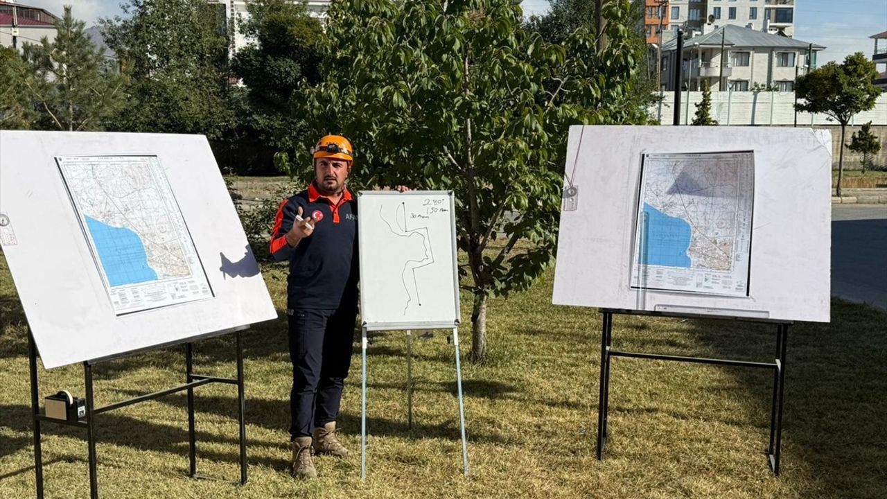 Yeni AFAD Teknikerleri Van'da Eğitim Alıyor