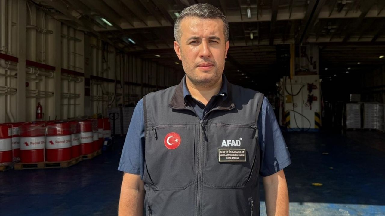 17. İyilik Gemisi ile Gazze'ye İnsani Yardım Gönderildi