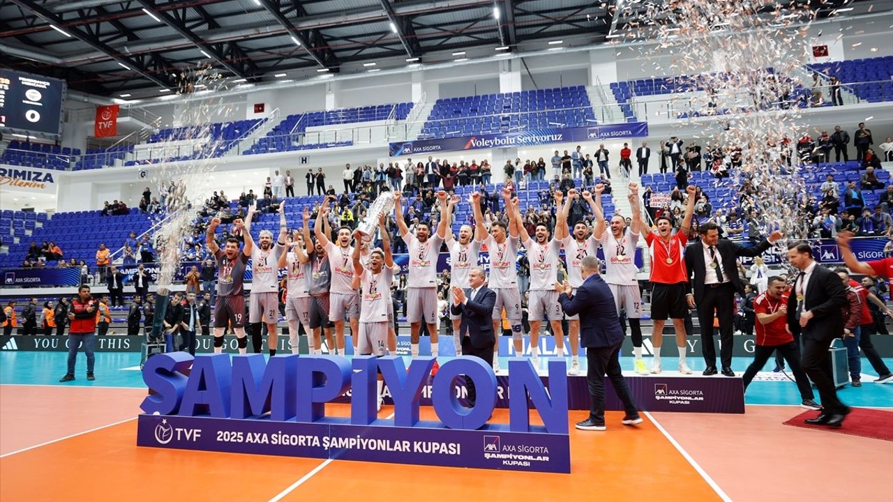 2025 Voleybol Erkekler AXA Sigorta Şampiyonlar Kupası'nda Ziraat Bankkart Şampiyon