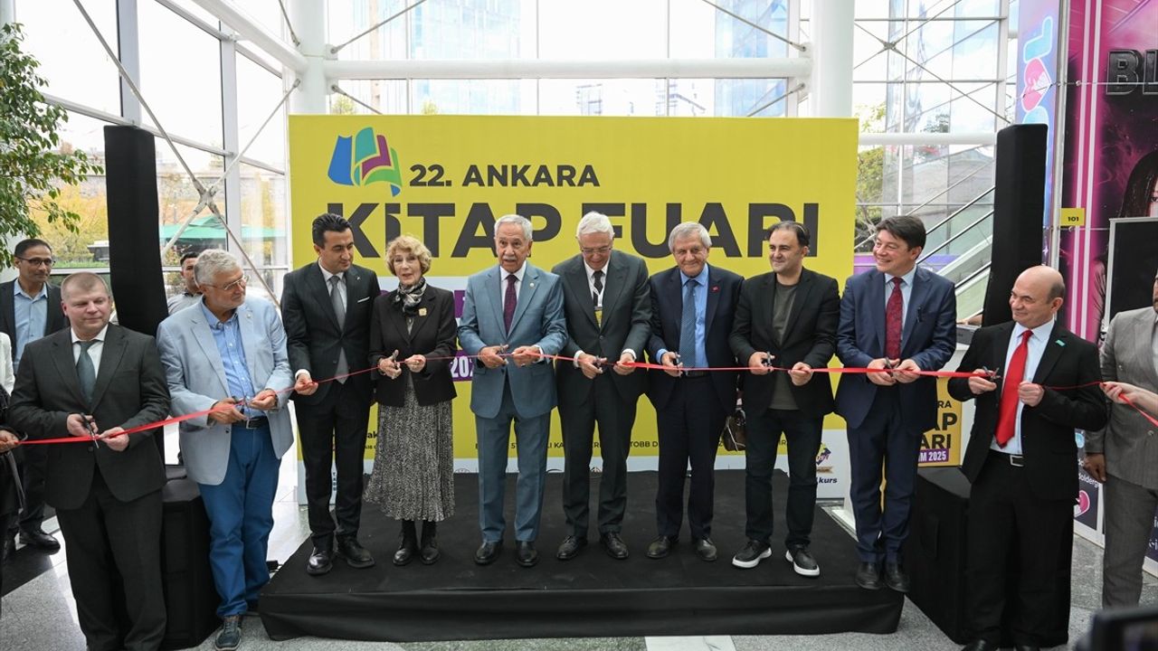 22. Ankara Kitap Fuarı Kapılarını Açtı