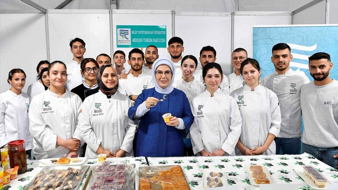5. Rize Gastronomi Günleri'nde Emine Erdoğan'ın Katılımıyla Yöresel Lezzetler Tanıtıldı
