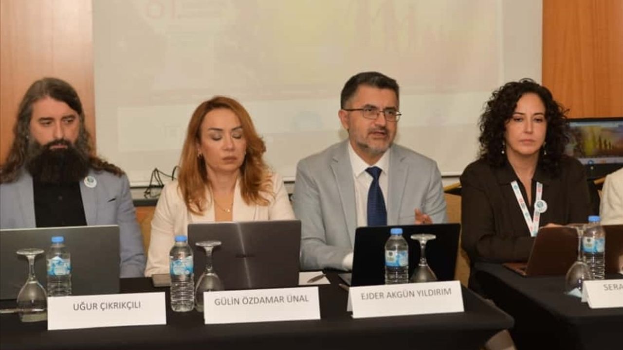 61. Ulusal Psikiyatri Kongresi'nde Gazze ve Savaş Süreçleri Tartışıldı