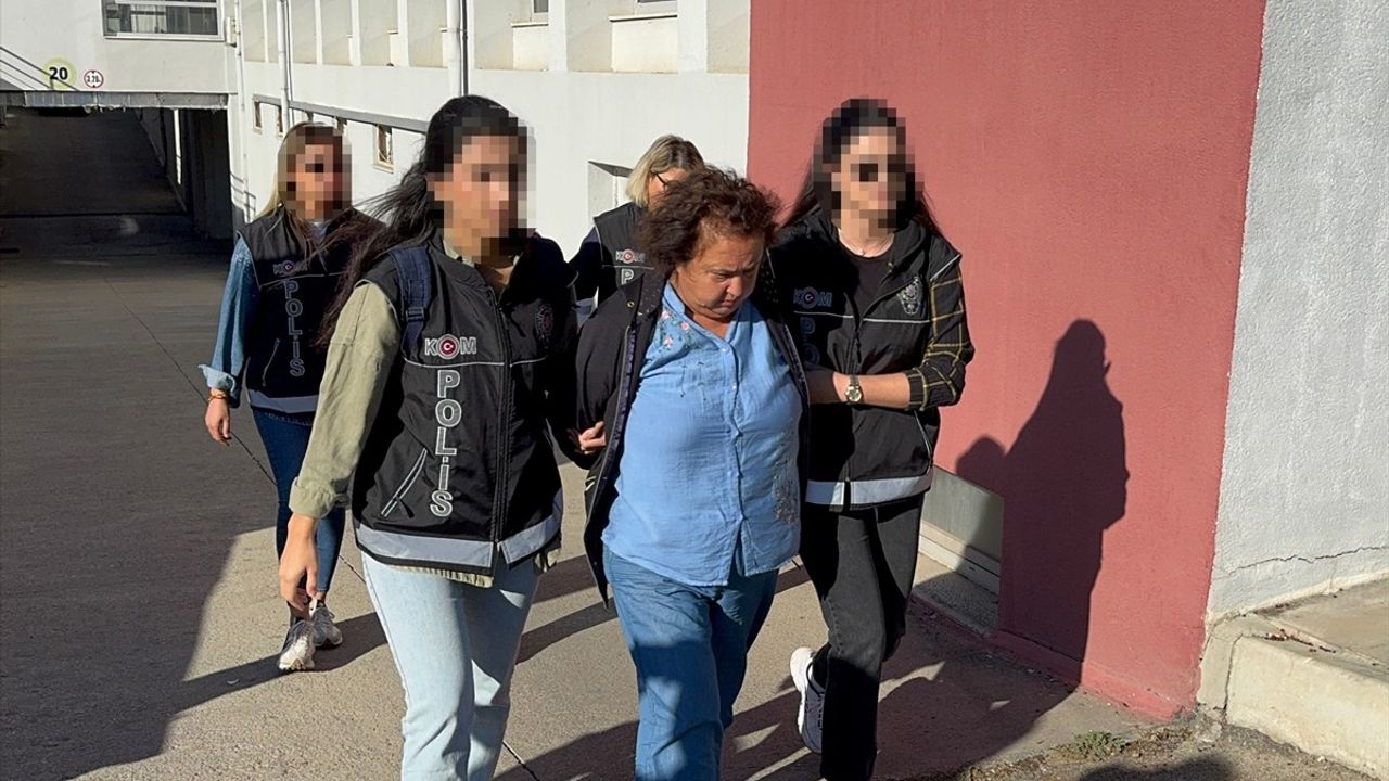 Adana'da Kamu Görevlisi Kılığıyla Dolandırıcılık Olayı