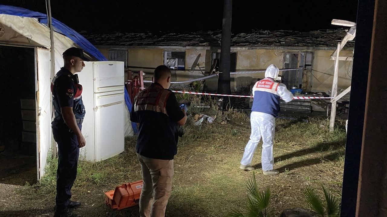 Adana'da Silahlı Saldırı: İki Kişi Hedef Alındı