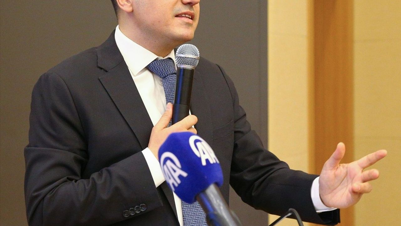 Adana'da Yeşil Dönüşüm ve İklim Farkındalığı Programı
