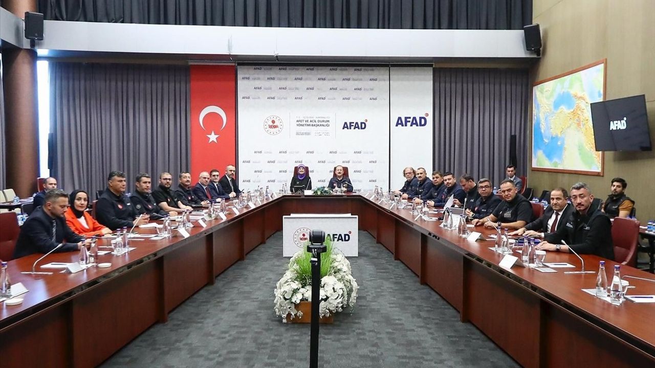 AFAD ve Türk Kızılay'dan Uluslararası Yardım Toplantısı