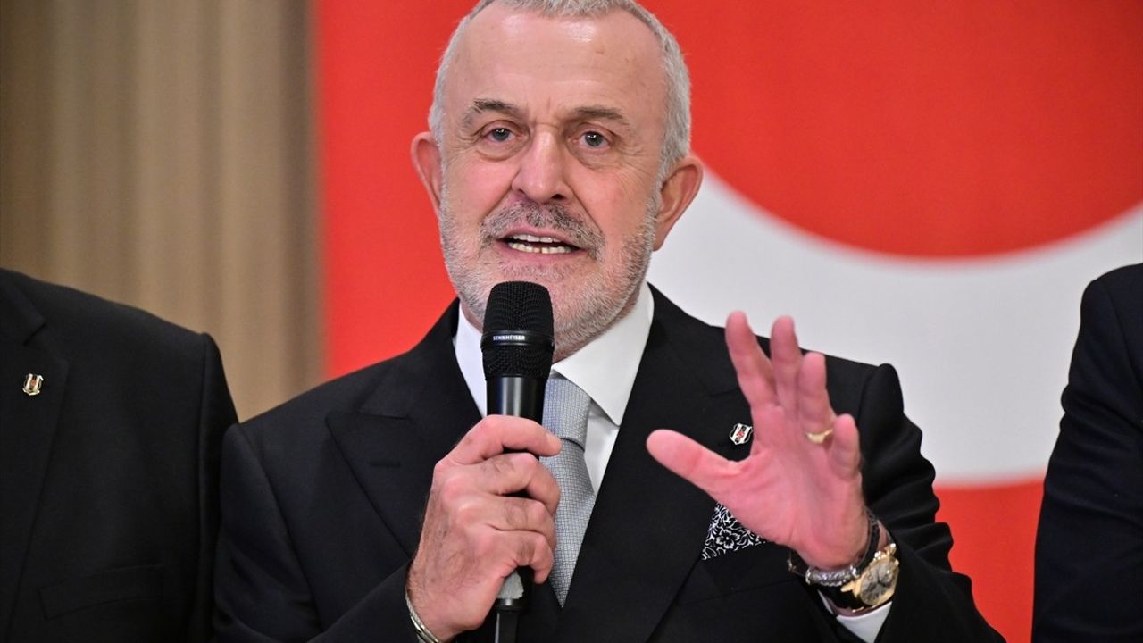 Ahmet Ürkmezgil, Beşiktaş Üyeleriyle Buluştu