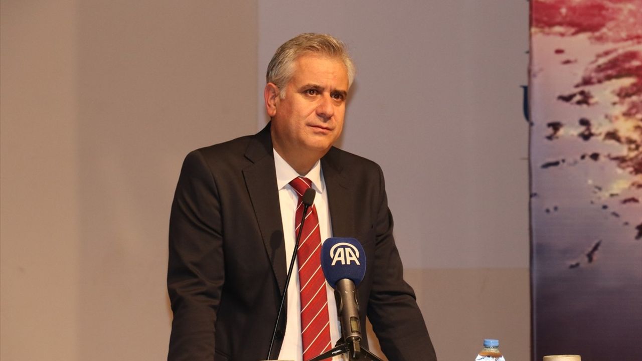 AK Parti Genel Başkan Yardımcısı Yalçın'dan Üniversite Öğrencilerine Açıklamalar