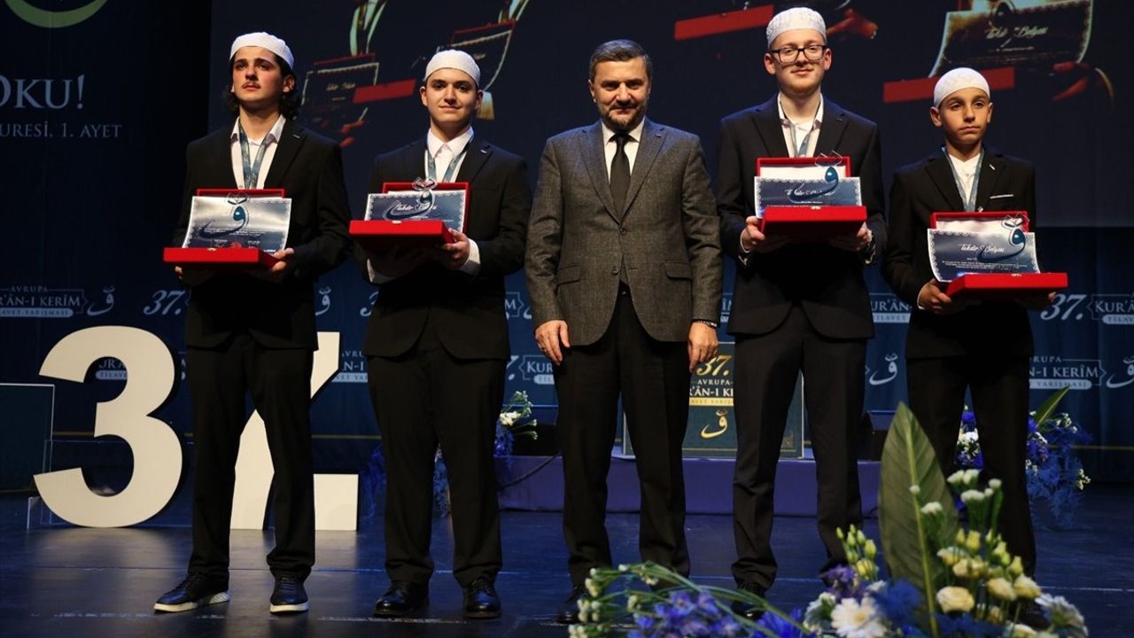 Almanya'da 37. Avrupa Kur'an-ı Kerim Tilavet Yarışması Düzenlendi