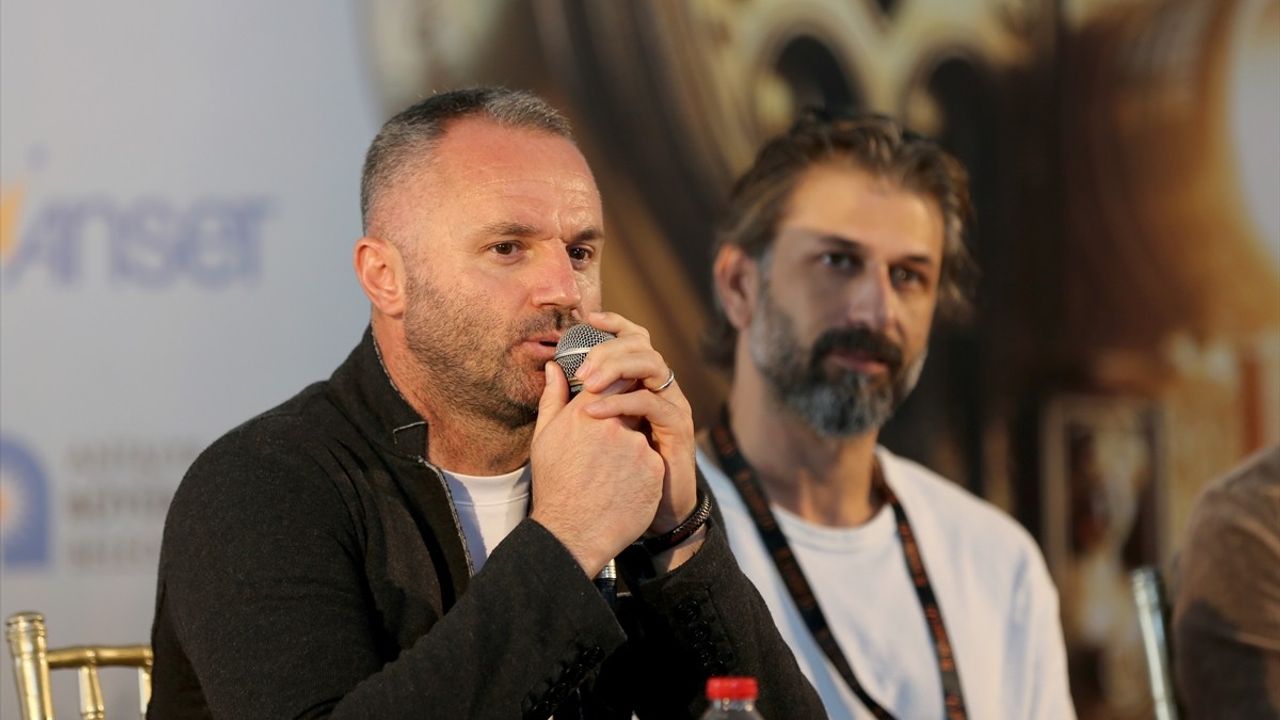 Altın Portakal Film Festivali'nde "Bağlar, Kökler ve Tutkular" Filmi Gösterildi