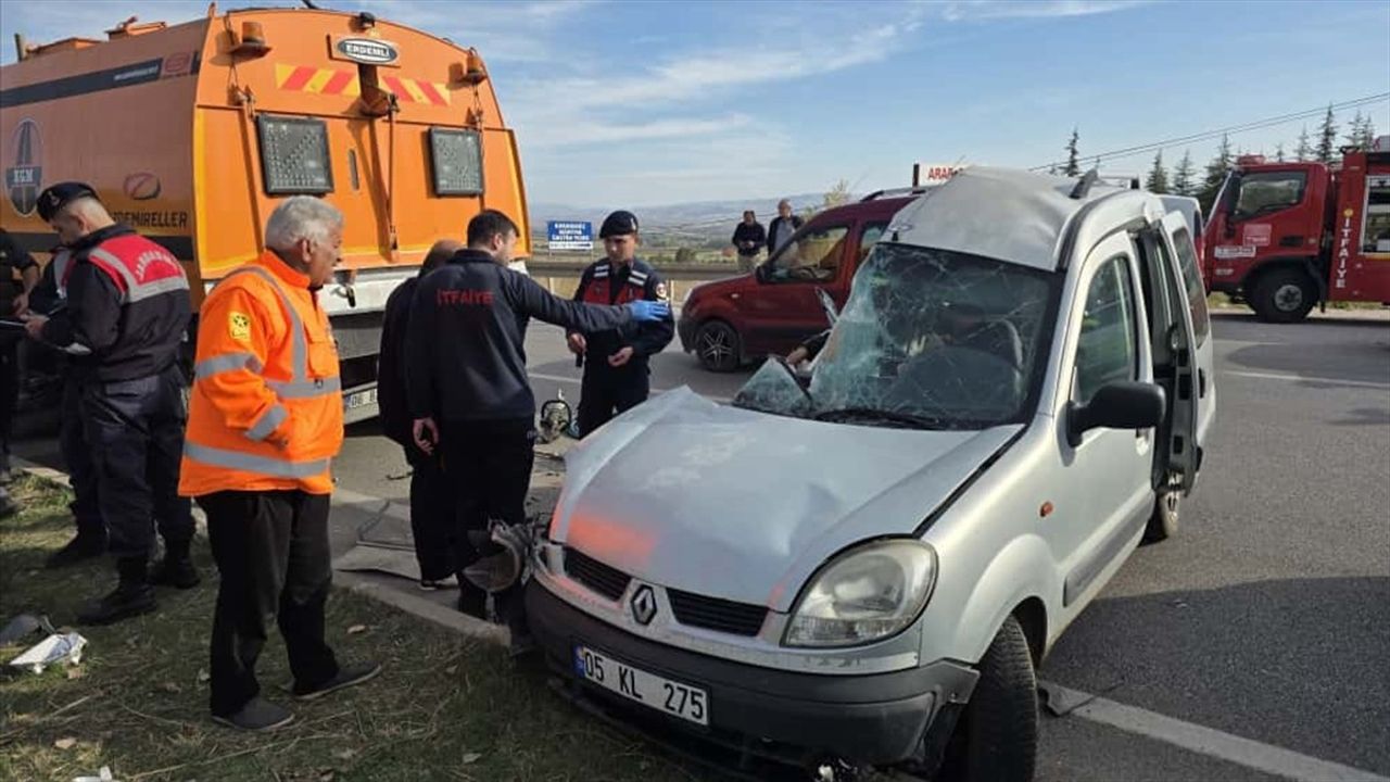 Amasya'da Feci Trafik Kazası: 4 Ölü