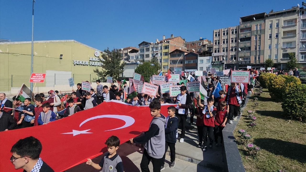Amasya'da Gazze'ye Destek Yürüyüşü