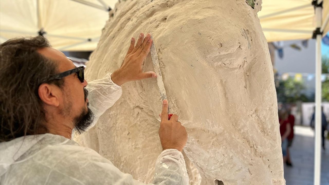 Antalya'da 10. Uluslararası Kaleiçi Old Town Festivali Devam Ediyor
