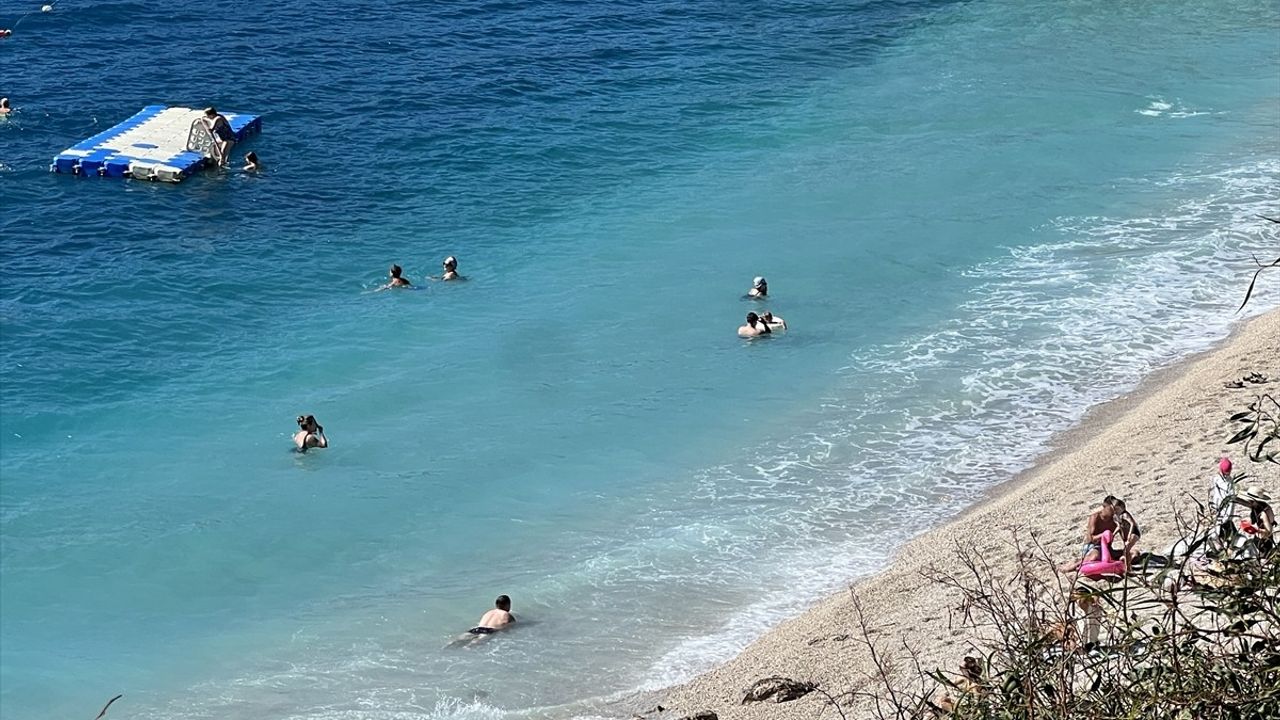 Antalya'da Güneşli Hava Keyfi