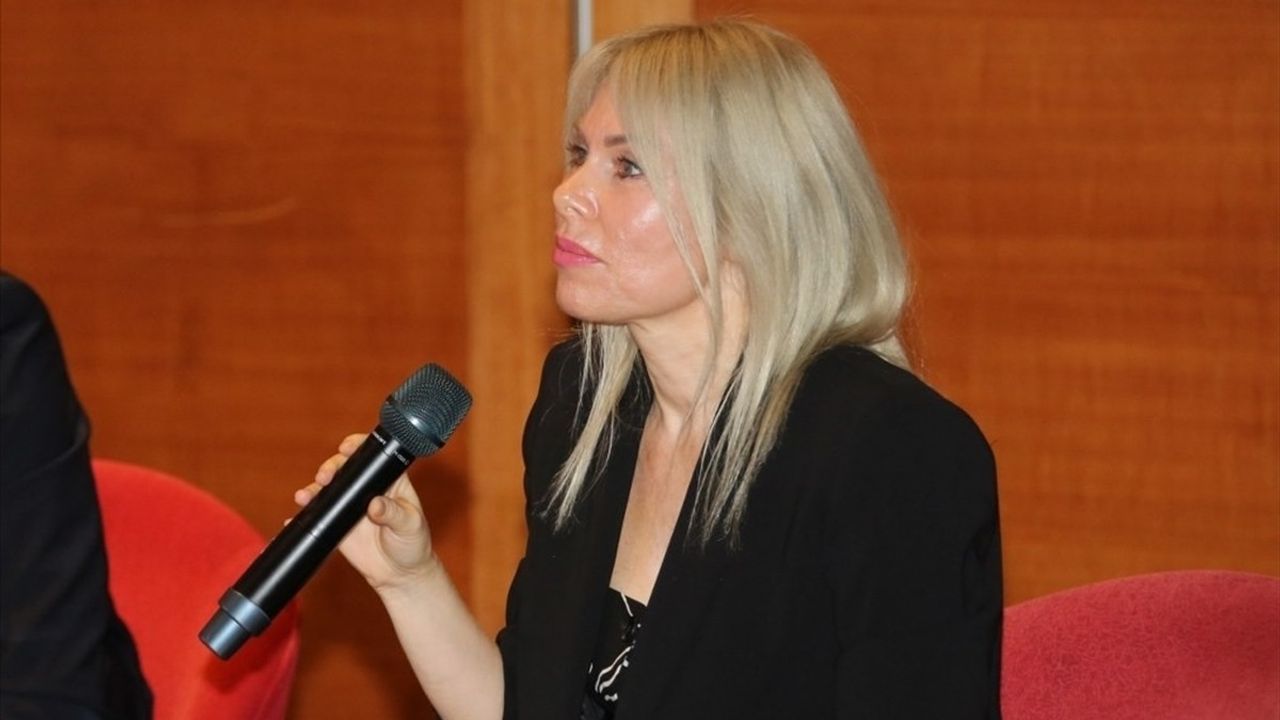 Antalya'da Plastik Cerrahi Uzmanları Buluştu