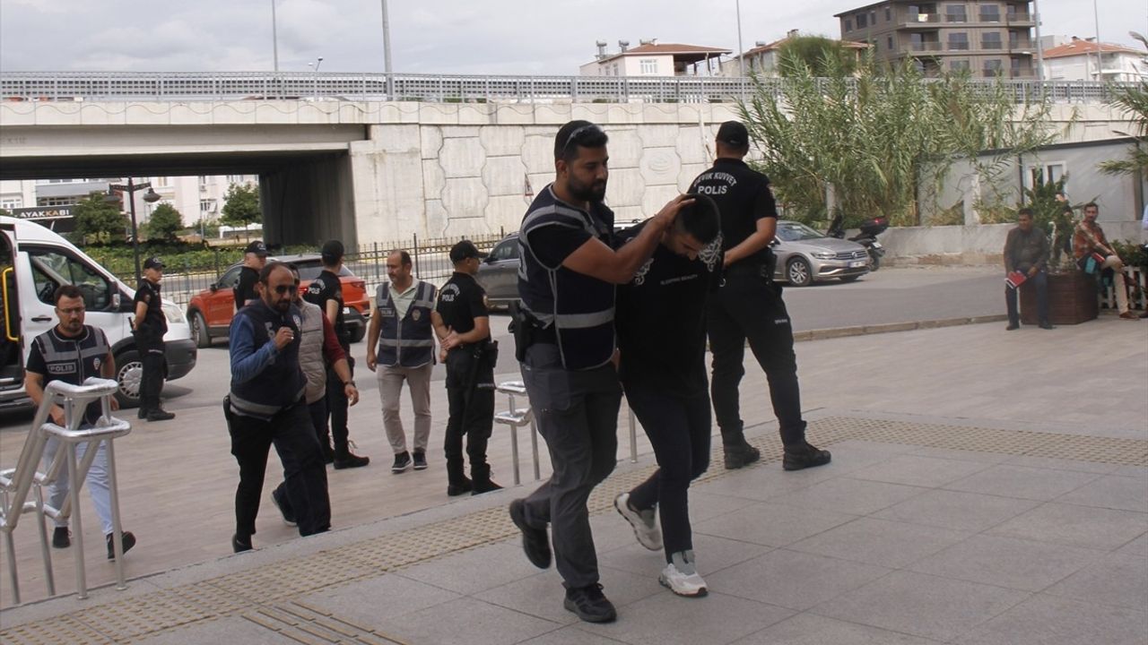 Antalya'daki Silahlı Kavga: 2 Ölü, 6 Tutuklama
