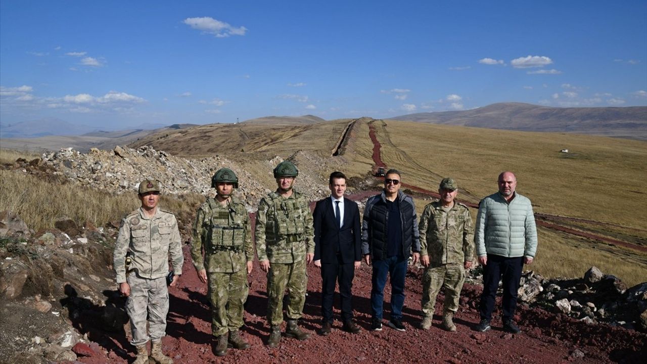 Ardahan Valisi Hayrettin Çiçek, Gürcistan Sınır Güvenlik Çalışmalarını İnceledi