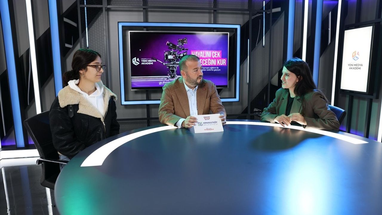 Arnavutköy'de Yeni Medya Akademisi Açıldı