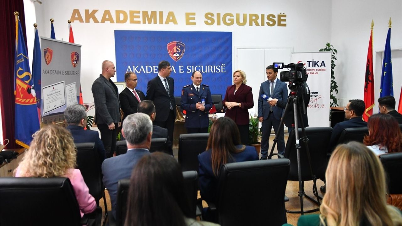 Arnavutluk Polisi için TİKA'dan İnsan Kaynakları Yönetimi Eğitimi