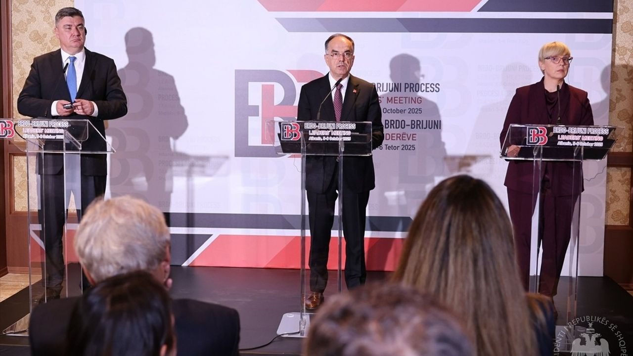 Arnavutluk'ta Brdo-Brijuni Süreci Zirvesi Toplandı