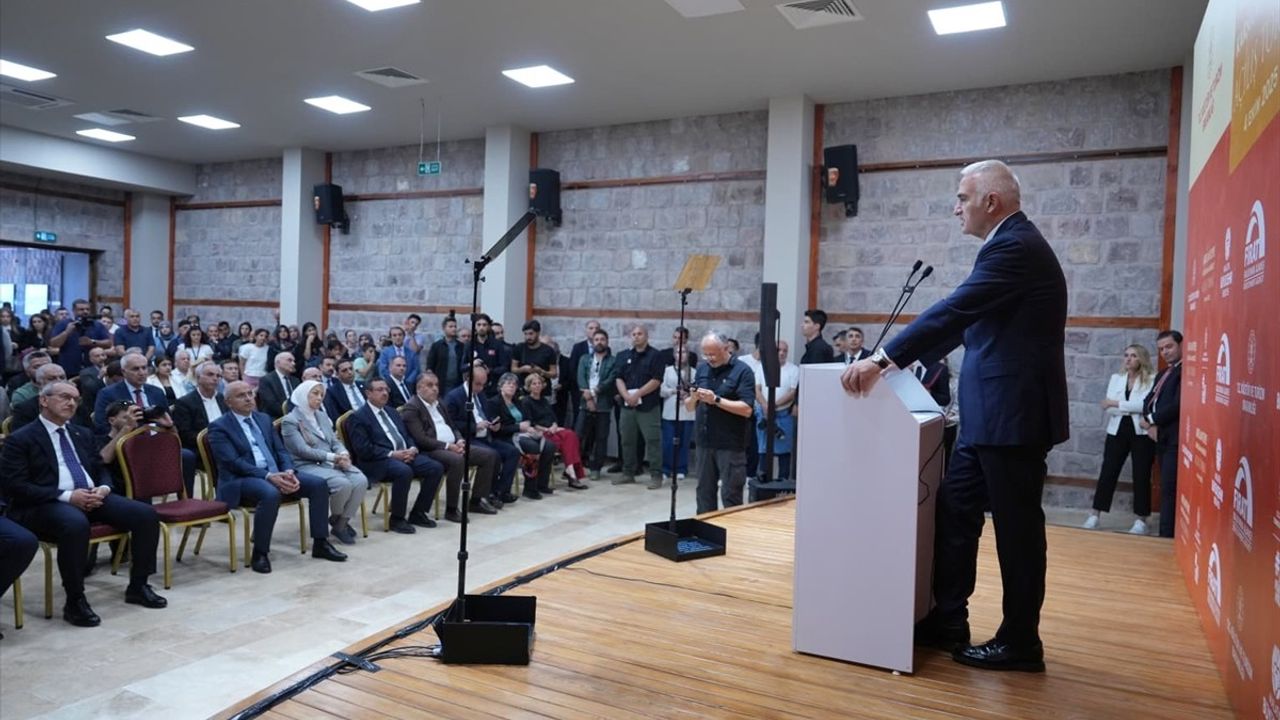 Arslantepe Karşılama Merkezi Açıldı