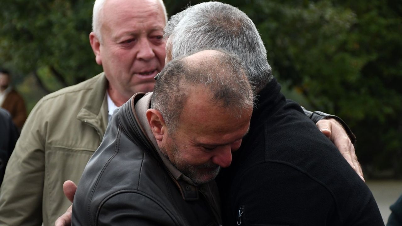 Asker Arkadaşları Kanserle Savaşan Dostları İçin Bir Araya Geldi