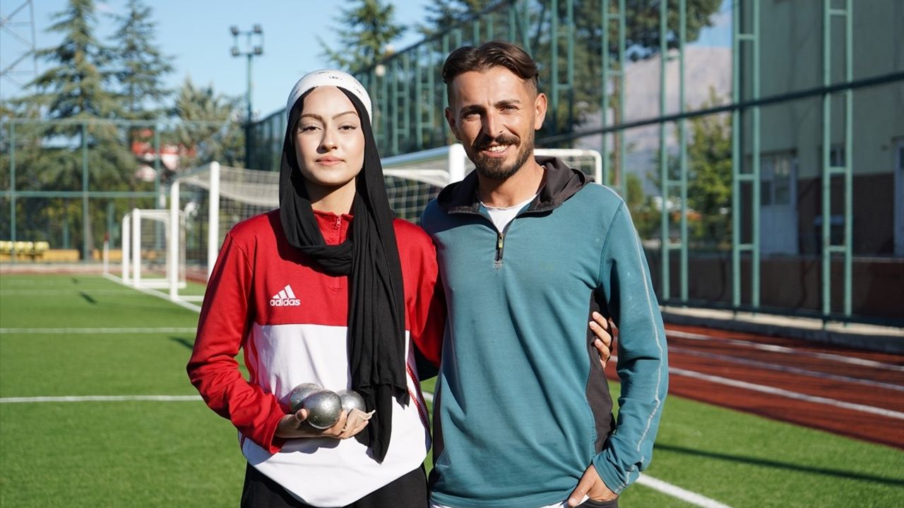 Ayşenur Nazlı Korkmaz Dünya Şampiyonası İçin Hazırlanıyor