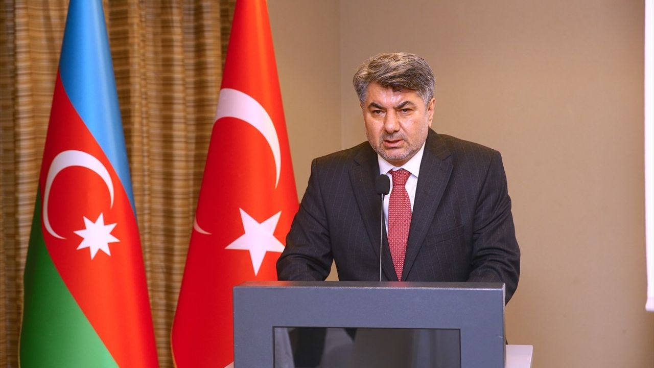 Bakü'de Türkiye-Azerbaycan İş Dünyası Etkinliği