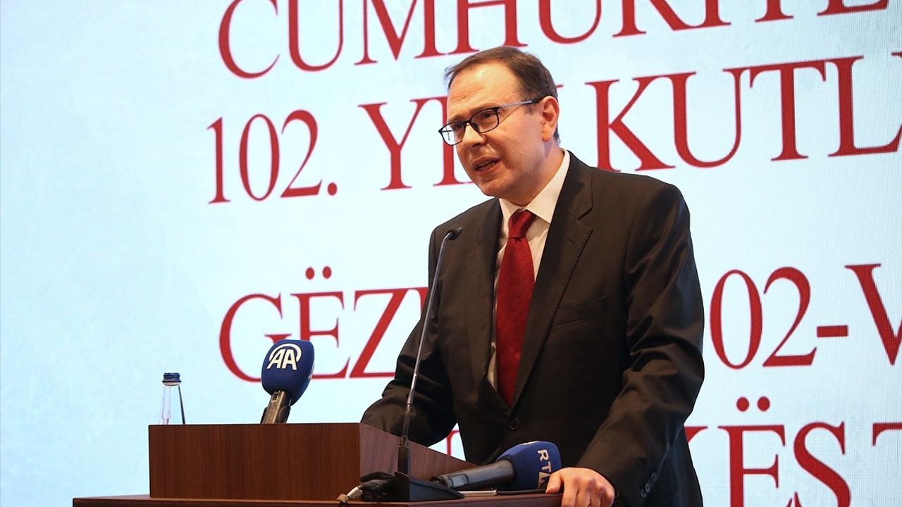 Balkanlar'da Türkiye Cumhuriyeti'nin 102. Yılı Coşkuyla Kutlandı