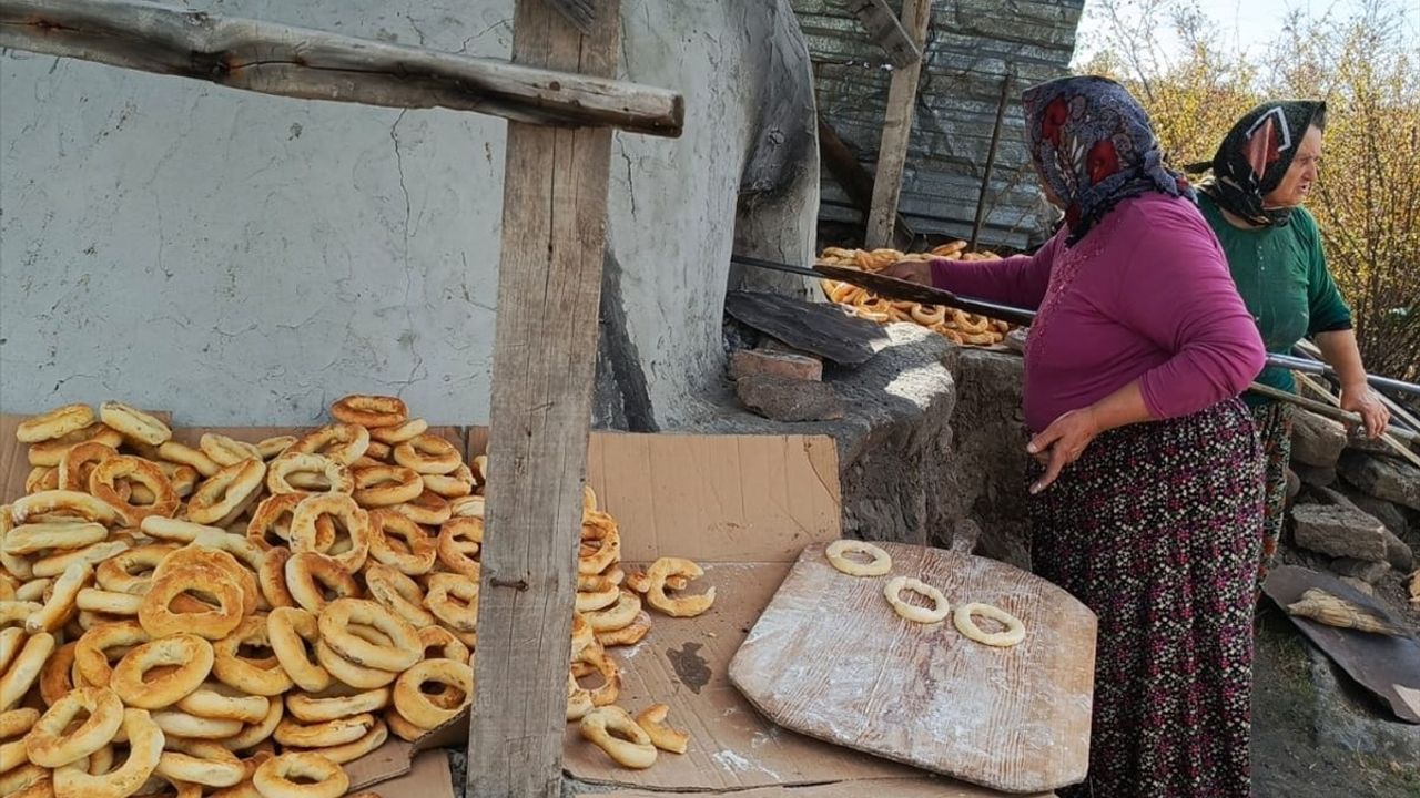 Bolu Kadınları Geleneksel Kürül Geleneğini Yaşatıyor