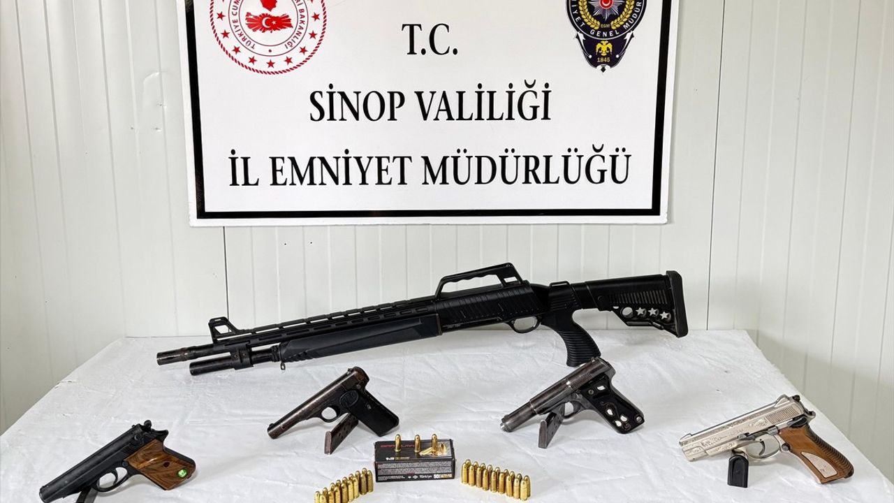 Boyabat'ta Silah Kaçakçılığına Darbe: 3 Gözaltı