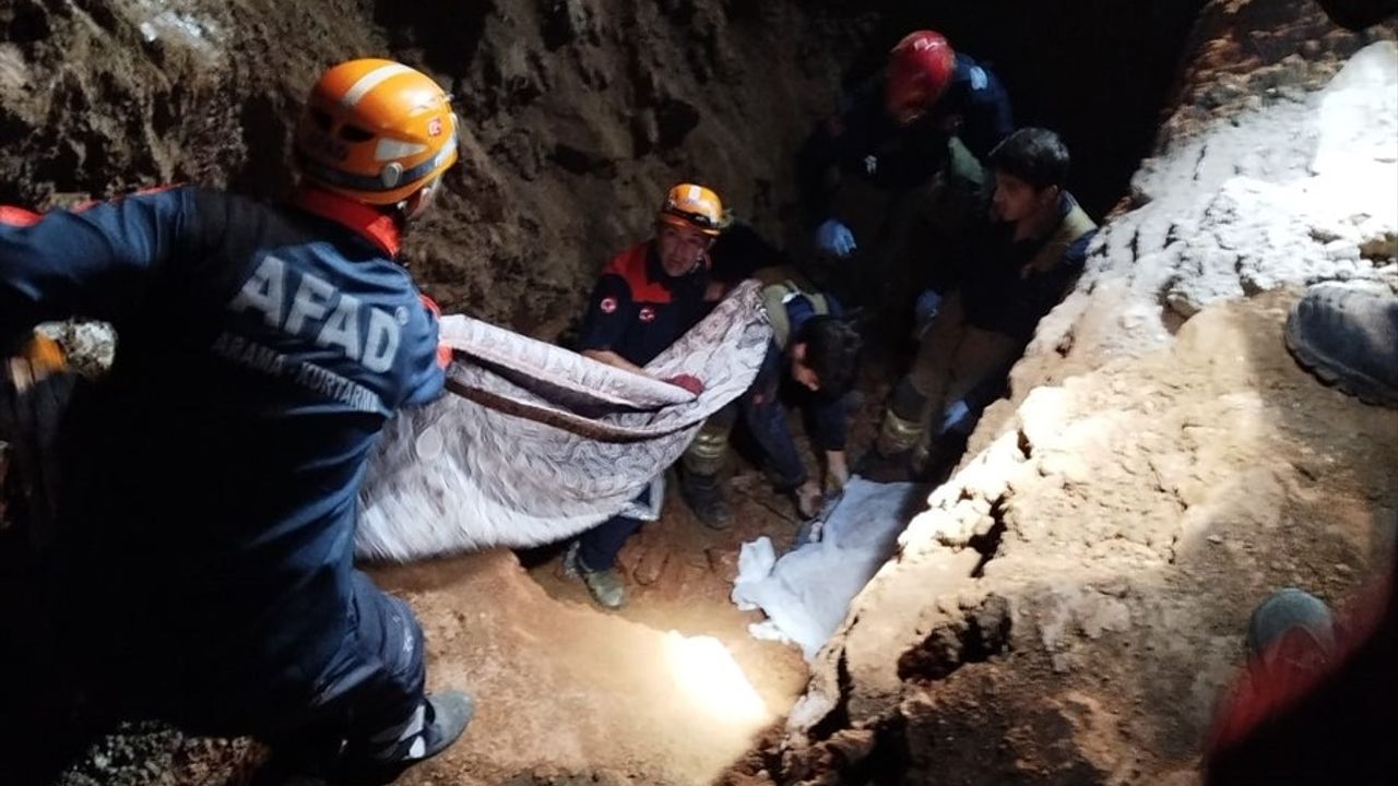 Bursa'da Göçük Faciası: İki Kardeş Hayatını Kaybetti